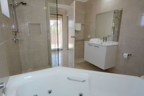 City Centre Motel - Tourism TAS 0