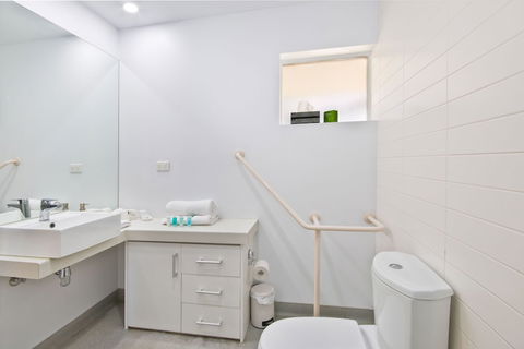 Lorne Bay View Motel - Tourism TAS 1