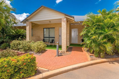 Comfort Inn & Suites Karratha - Tourism TAS 3
