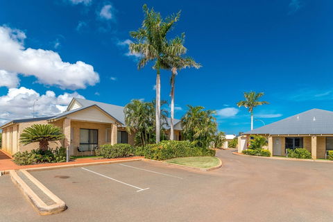 Comfort Inn & Suites Karratha - Tourism TAS 2