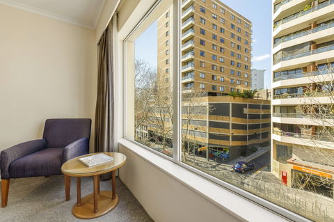Holiday Inn Potts Point Sydney, An IHG Hotel - Hobart Tourism 6