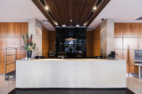 Majestic Roof Garden Hotel - Tourism TAS 3