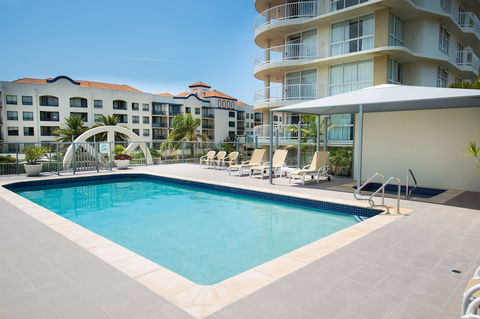 Beachcomber International Resort - Tourism TAS 5
