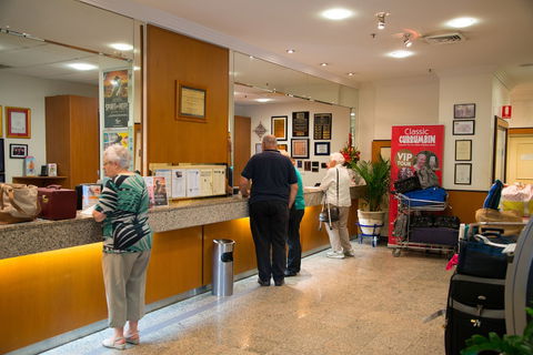 Beach House Seaside Resort Coolangatta - Tourism TAS 3