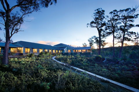 Cradle Mountain Hotel - Tourism TAS 0