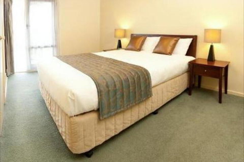 Alphington Serviced Apartments - Tourism TAS 5