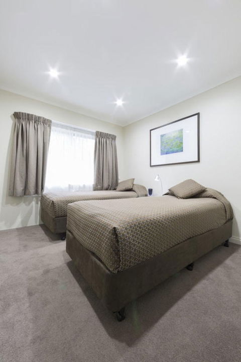 Forrest Hotel And Apartments - Tourism TAS 2