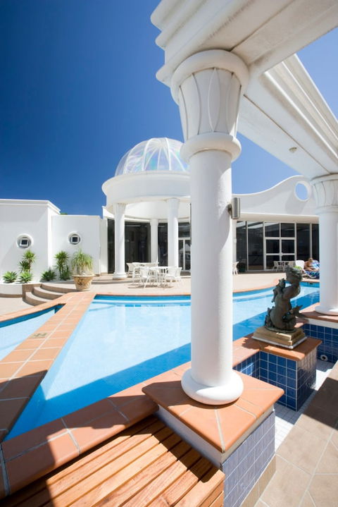 Phoenician Resort - Tourism TAS 6