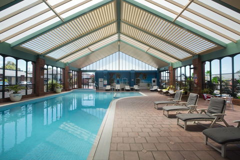 All Seasons Resort - Tourism TAS 6