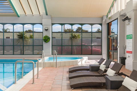 All Seasons Resort - Tourism TAS 5