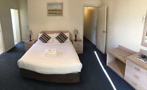 Orange Motor Lodge - Tourism TAS 6