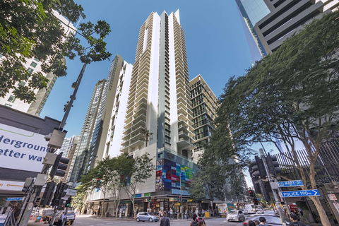 IStay River City Brisbane - Tourism TAS 5