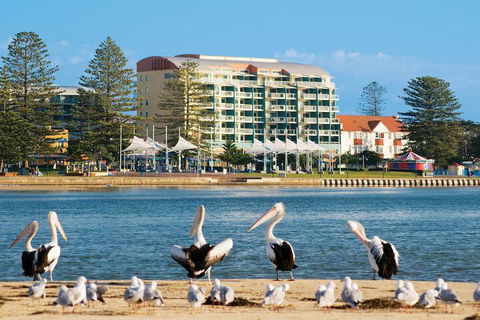 Oaks The Entrance Waterfront Suites - Tourism TAS 1