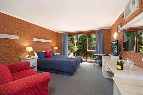 Whalers Rest Motor Inn - Tourism TAS 5