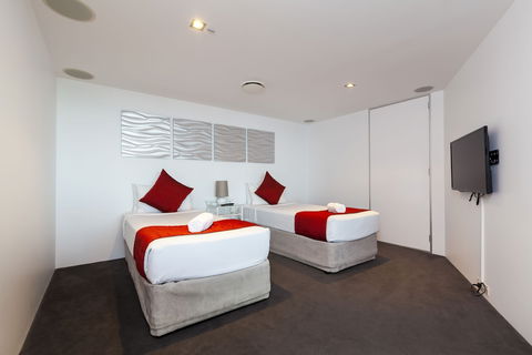 Q1 Resort & Spa - Tourism TAS 5