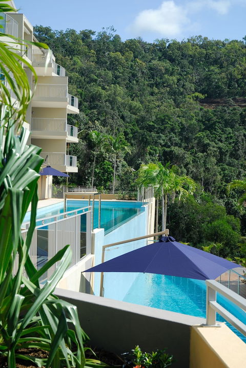 Azure Sea Whitsunday Resort - Tourism TAS 6