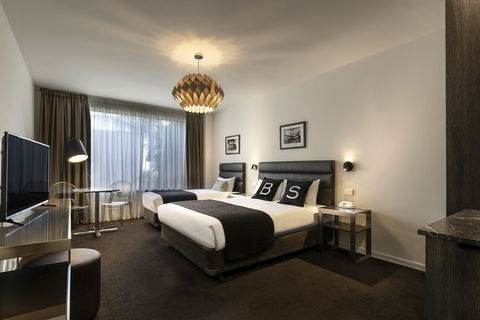 Brighton Savoy - Tourism TAS 6