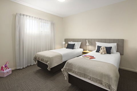 Quest Geelong - Tourism TAS 3