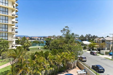 Budds Beach Apartments - Tourism TAS 1