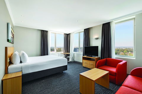 Travelodge Hotel Bankstown Sydney - Hobart Tourism 4