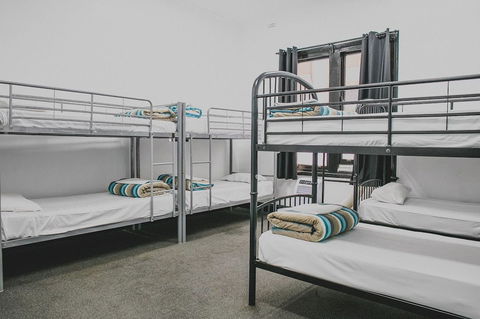 Nomads Brisbane Hostel - Tourism TAS 2
