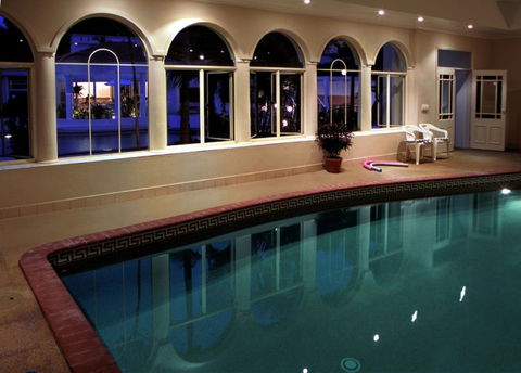 Royal Woods Resort - Tourism TAS 4