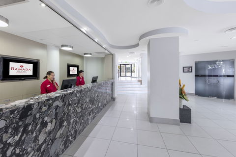 Ramada Resort By Wyndham Golden Beach - Tourism TAS 5