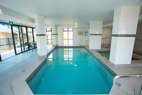 Imperial Surf Private Apartments - Tourism TAS 1
