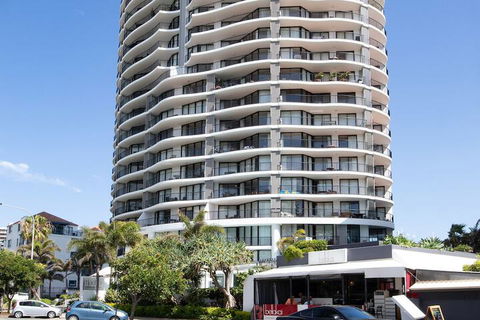 Mantra Coolangatta Beach - Tourism TAS 1