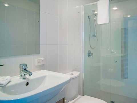 Azzura Greens Resort - Tourism TAS 5