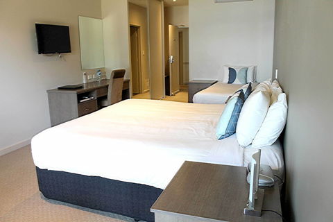 Aurora Ozone Hotel - Tourism TAS 6