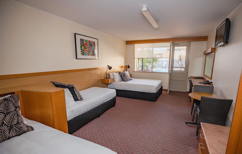 Aurora Ozone Hotel - Tourism TAS 5