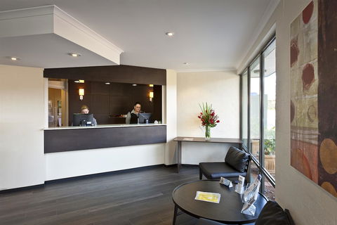 Ibis Styles Canberra Tall Trees - Tourism TAS 1