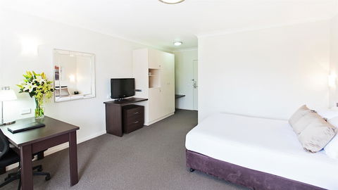 Ibis Styles Canberra Tall Trees - Tourism TAS 6