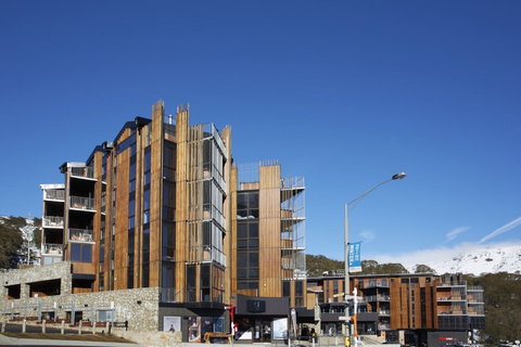 QT Falls Creek - Tourism TAS 0