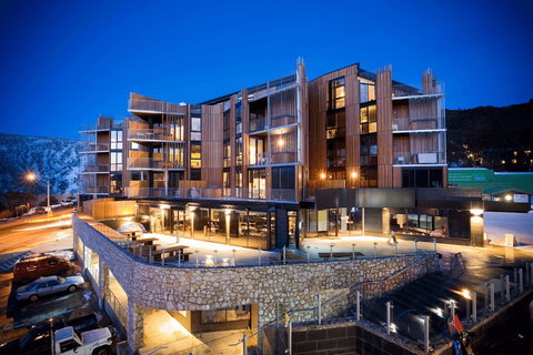 QT Falls Creek - Tourism TAS 3