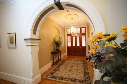 Darcys Hotel At Homebush - Hobart Tourism 0