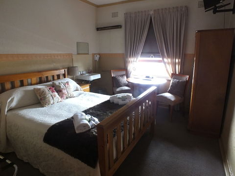 Walcha Royal Accommodation - Tourism TAS 5