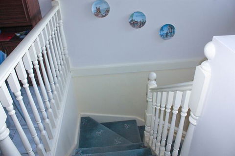 Lake Illawarra B&B - Hobart Tourism 2