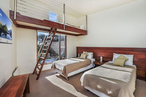 Hearns Beachside Villa 4 - Tourism TAS 2