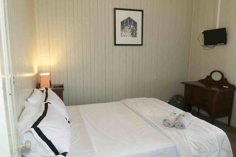 Ulmarra Hotel - Tourism TAS 4