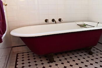 Carlyle House B & B - Tourism TAS 5