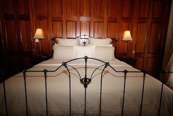 Carlyle House B & B - Tourism TAS 4