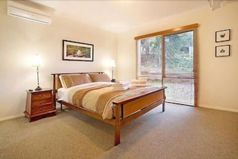 Annie's Escape In Warburton - Tourism TAS 1