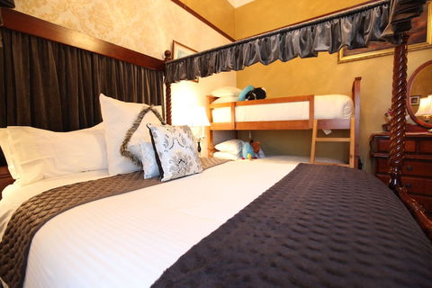 The Grand On Macfie - Tourism TAS 3