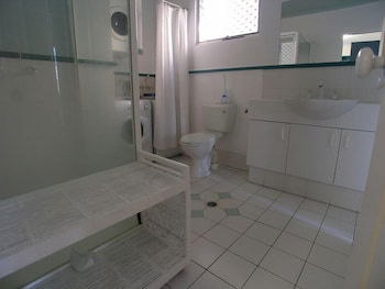 Pacific Sands Holiday Apartments - Tourism TAS 1
