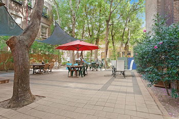 Blue Parrot Backpackers - Tourism TAS 4