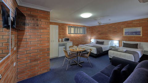 Gunsynd Motor Inn - Tourism TAS 2
