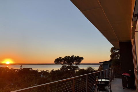 Sunrise On Falie - Tourism TAS 4
