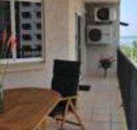 Inner city Cardona Court apartment - Tourism TAS